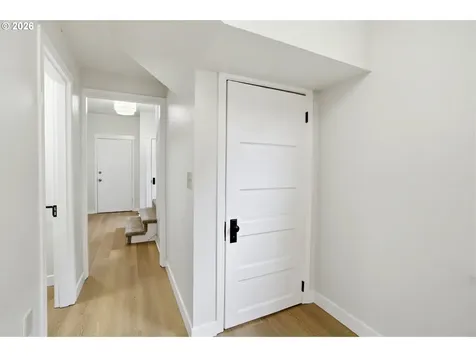 1421 SE Pine Street Portland OR 97214