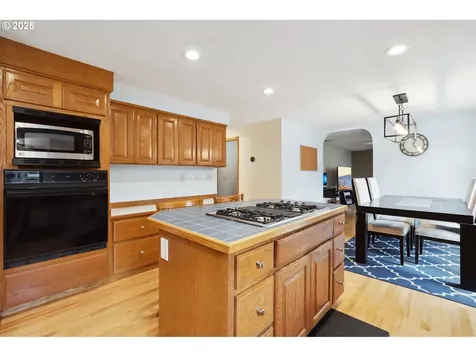 2853 SE Maple Street Hillsboro OR 97123