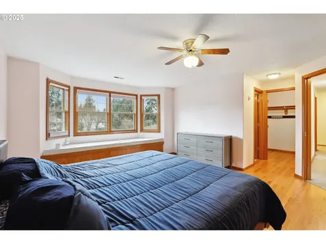 2853 SE Maple Street Hillsboro OR 97123