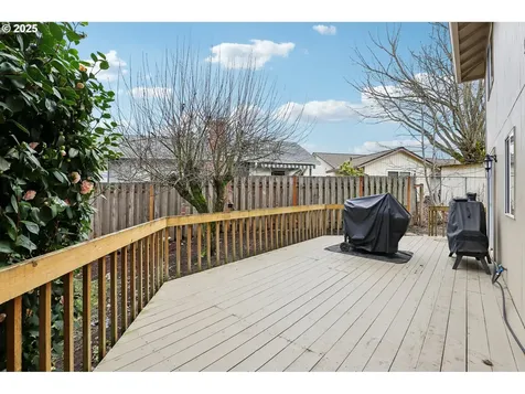 2853 SE Maple Street Hillsboro OR 97123