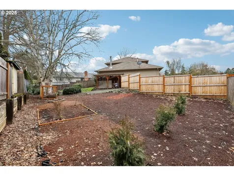 2853 SE Maple Street Hillsboro OR 97123