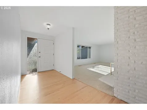 13525 SW Fircrest Court Beaverton OR 97008