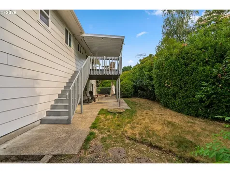 950 SE 18th Avenue Hillsboro OR 97123