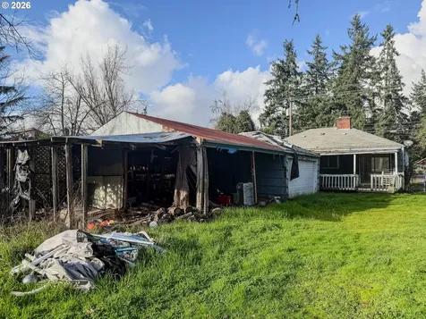 5995 Main Street Springfield OR 97478