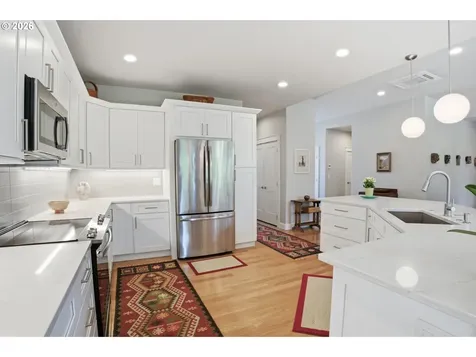 38 Fawn View Lane Florence OR 97439