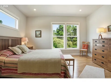 38 Fawn View Lane Florence OR 97439