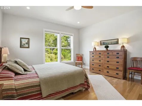38 Fawn View Lane Florence OR 97439