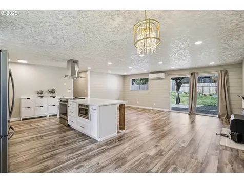 1213 NW Westridge Street Vancouver WA 98665