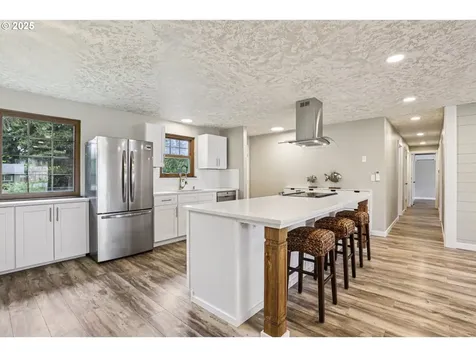 1213 NW Westridge Street Vancouver WA 98665