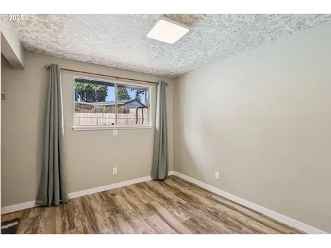 1213 NW Westridge Street Vancouver WA 98665