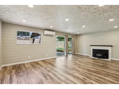 1213 NW Westridge Street Vancouver WA 98665