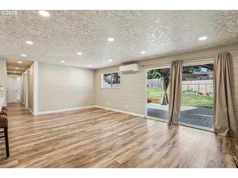 1213 NW Westridge Street Vancouver WA 98665