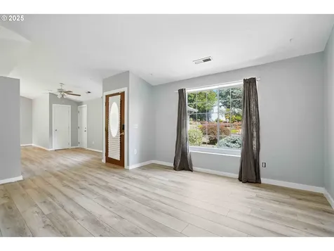 2209 39th Street Washougal WA 98671