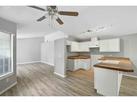 2209 39th Street Washougal WA 98671