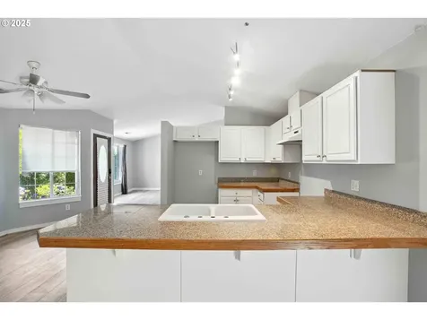2209 39th Street Washougal WA 98671