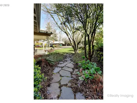 201 NE 126th Avenue Portland OR 97230