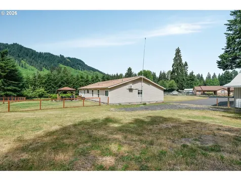 181 Vada Road Carson WA 98610