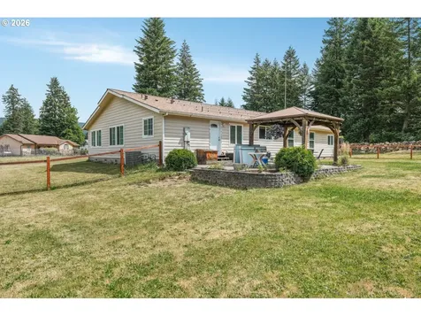 181 Vada Road Carson WA 98610