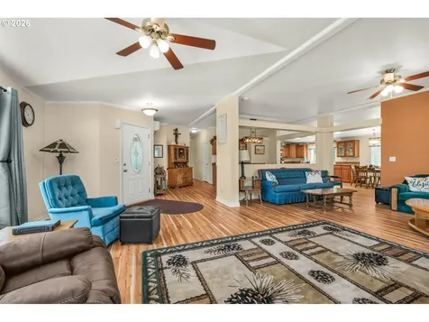 181 Vada Road Carson WA 98610