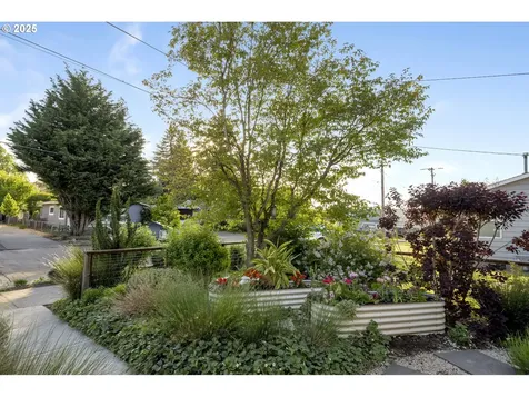 10025 N Jersey Street Portland OR 97203