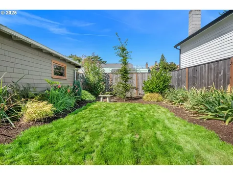 3523 NE 70th Avenue Portland OR 97213