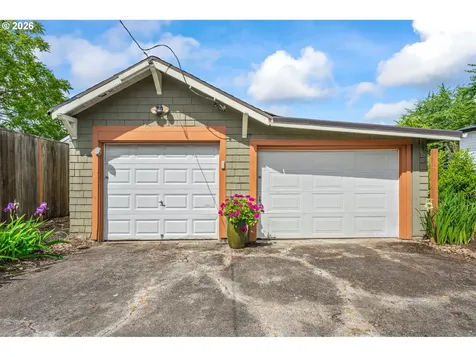 3523 NE 70th Avenue Portland OR 97213