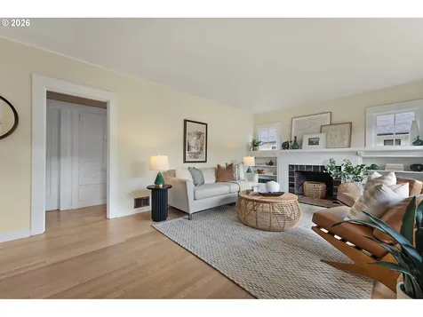 3523 NE 70th Avenue Portland OR 97213
