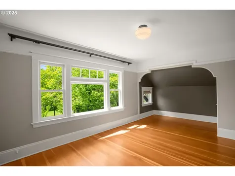 2626 NE 10th Avenue Portland OR 97212