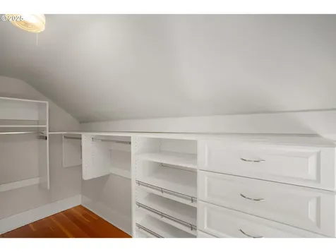 2626 NE 10th Avenue Portland OR 97212