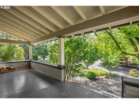 2626 NE 10th Avenue Portland OR 97212