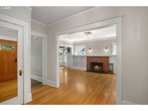 2626 NE 10th Avenue Portland OR 97212