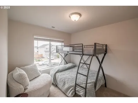 5019 Gemini Avenue NE Salem OR 97305