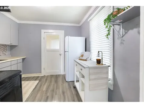 804 E 13th Street The Dalles OR 97058
