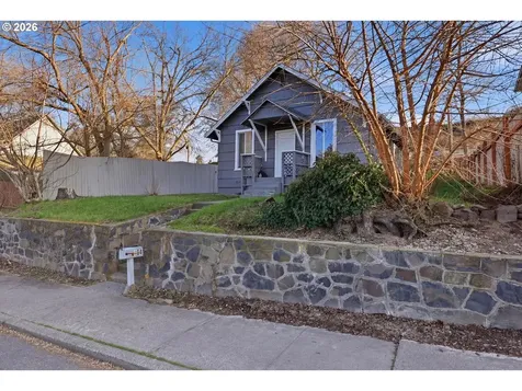 804 E 13th Street The Dalles OR 97058