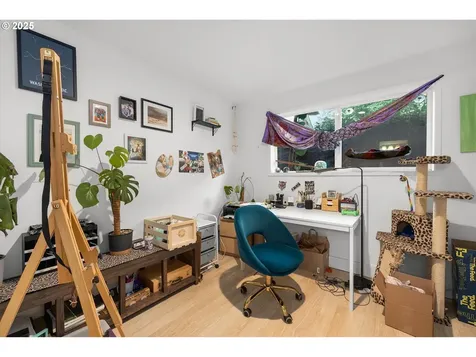 1622 SE Clatsop Street Portland OR 97202