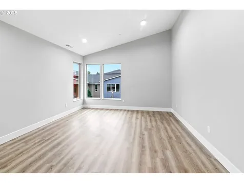 4302 NE 61st Street Vancouver WA 98661
