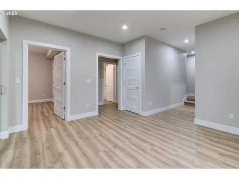 4302 NE 61st Street Vancouver WA 98661