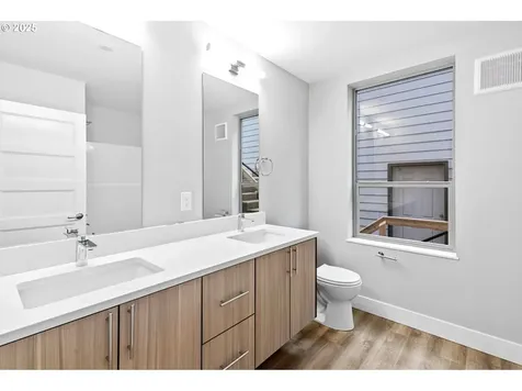 4302 NE 61st Street Vancouver WA 98661