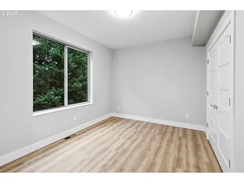 4302 NE 61st Street Vancouver WA 98661