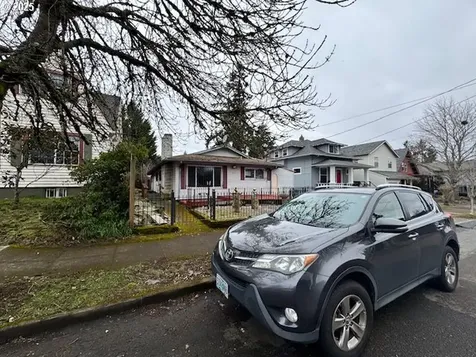 5235 NE 25th Avenue Portland OR 97211