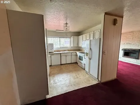 5235 NE 25th Avenue Portland OR 97211