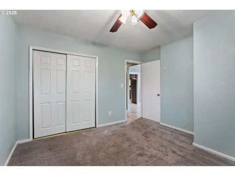 5918 SE 84th Avenue Portland OR 97266