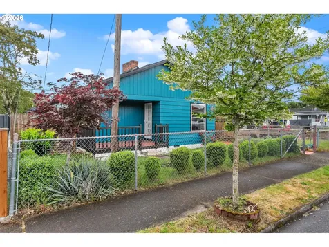 5918 SE 84th Avenue Portland OR 97266