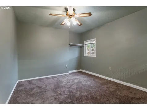 5918 SE 84th Avenue Portland OR 97266