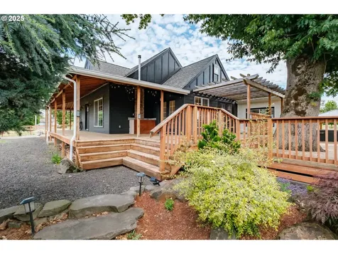 37929 Kelly Road Scio OR 97374