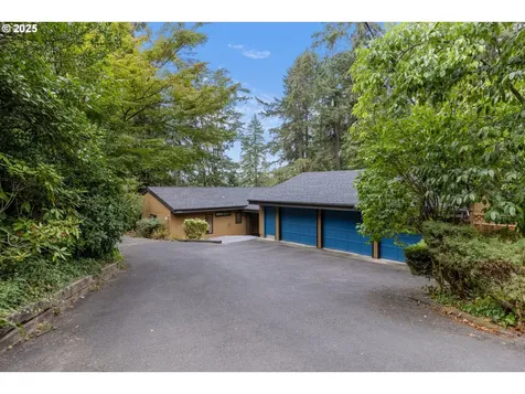 1993 Fircrest Drive Eugene OR 97403