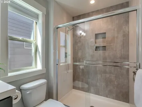 15213 NE 108th Way Vancouver WA 98682