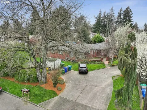 501 SE 157th Avenue Portland OR 97233
