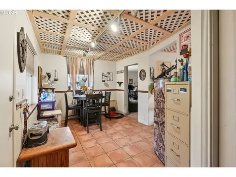 501 SE 157th Avenue Portland OR 97233