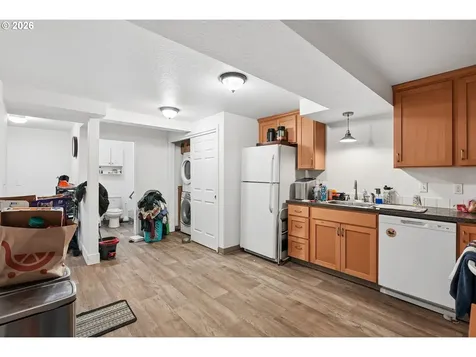 501 SE 157th Avenue Portland OR 97233